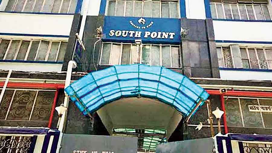 South Point High School Ballygunge Place, Ballygunge, one of the best cbse school in Kolkata South Point High School Ballygunge Place, Ballygunge, one of the best cbse school in Kolkata