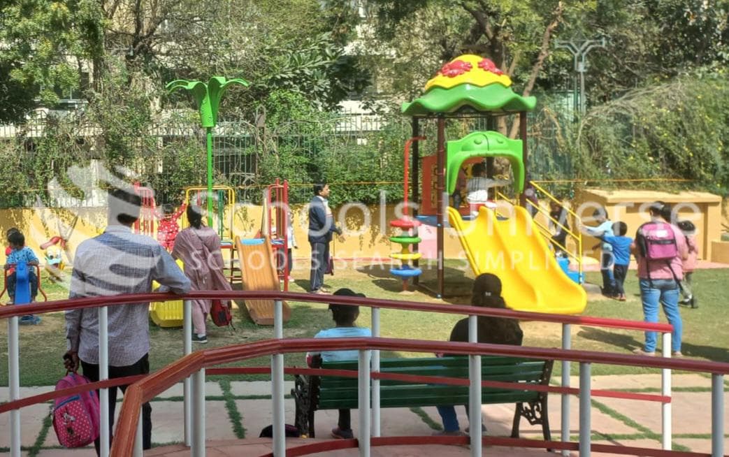 Camp Giraffe Preschool photo 3