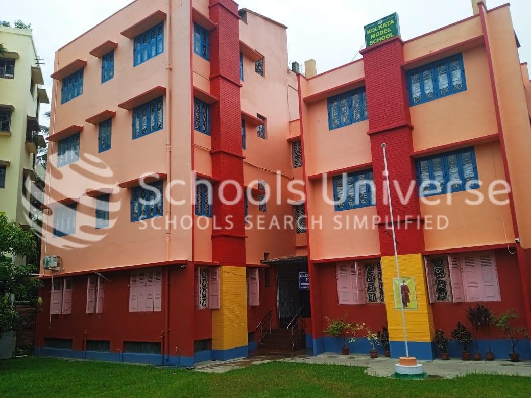 Kolkata Model School Joka photo 4