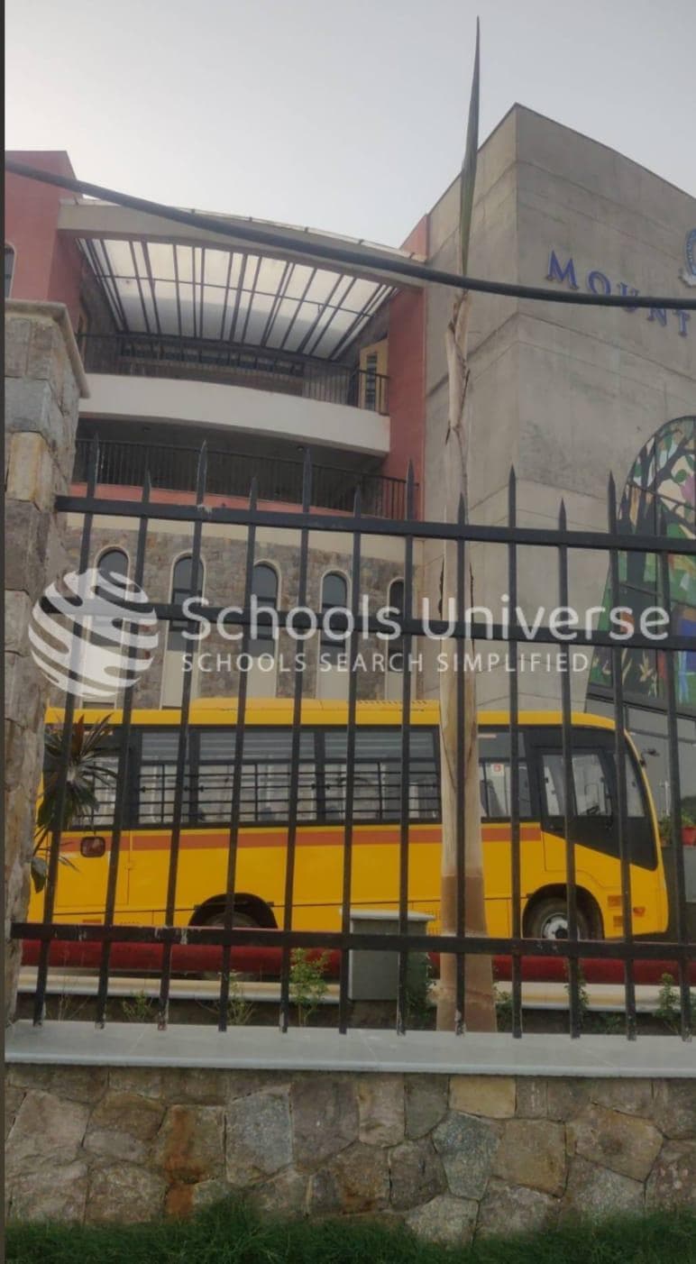 Mount Carmel School Bajghera photo 2