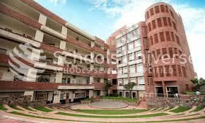 The Hdfc School photo 3