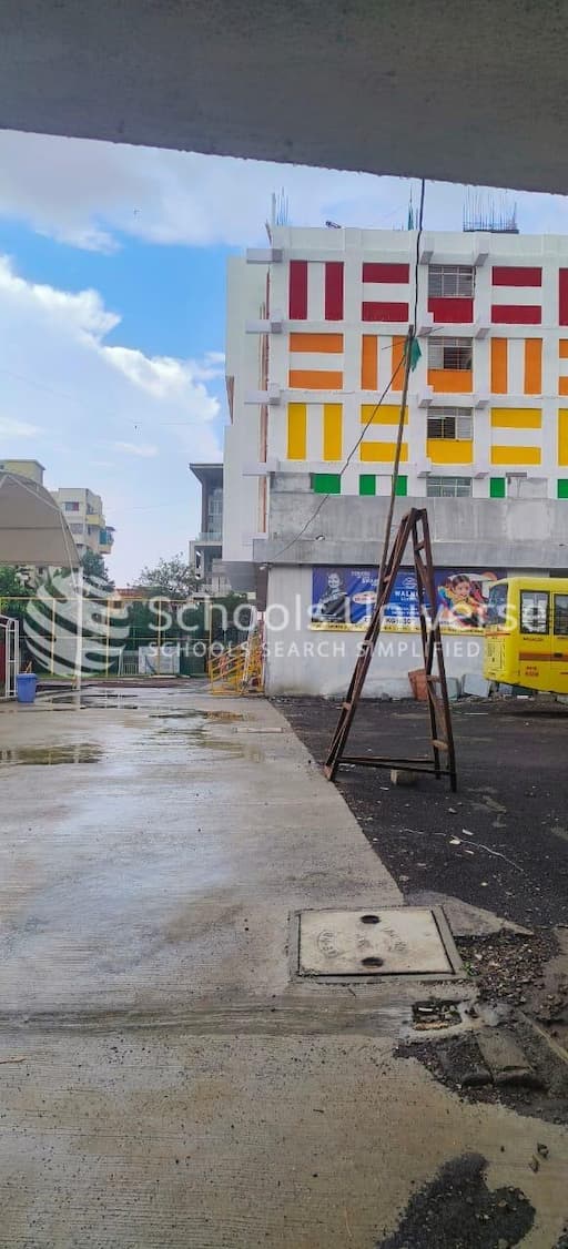 Walnut School gallery image 1