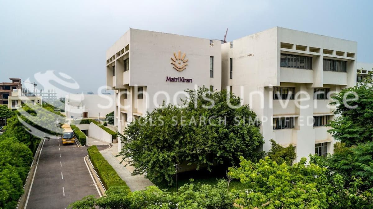 Matrikiran High School photo 5