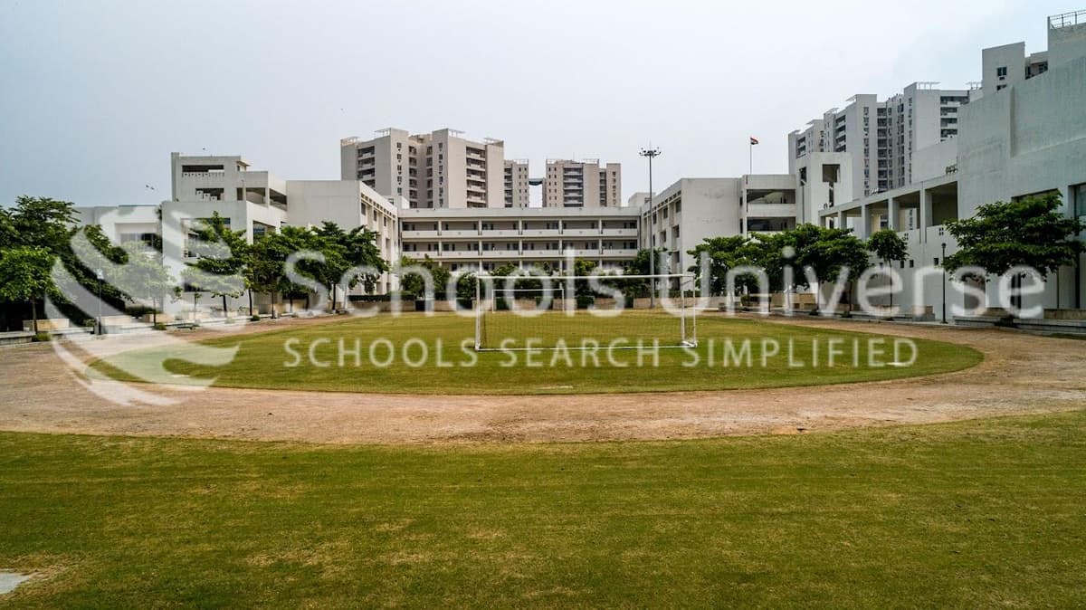 Matrikiran High School photo 1