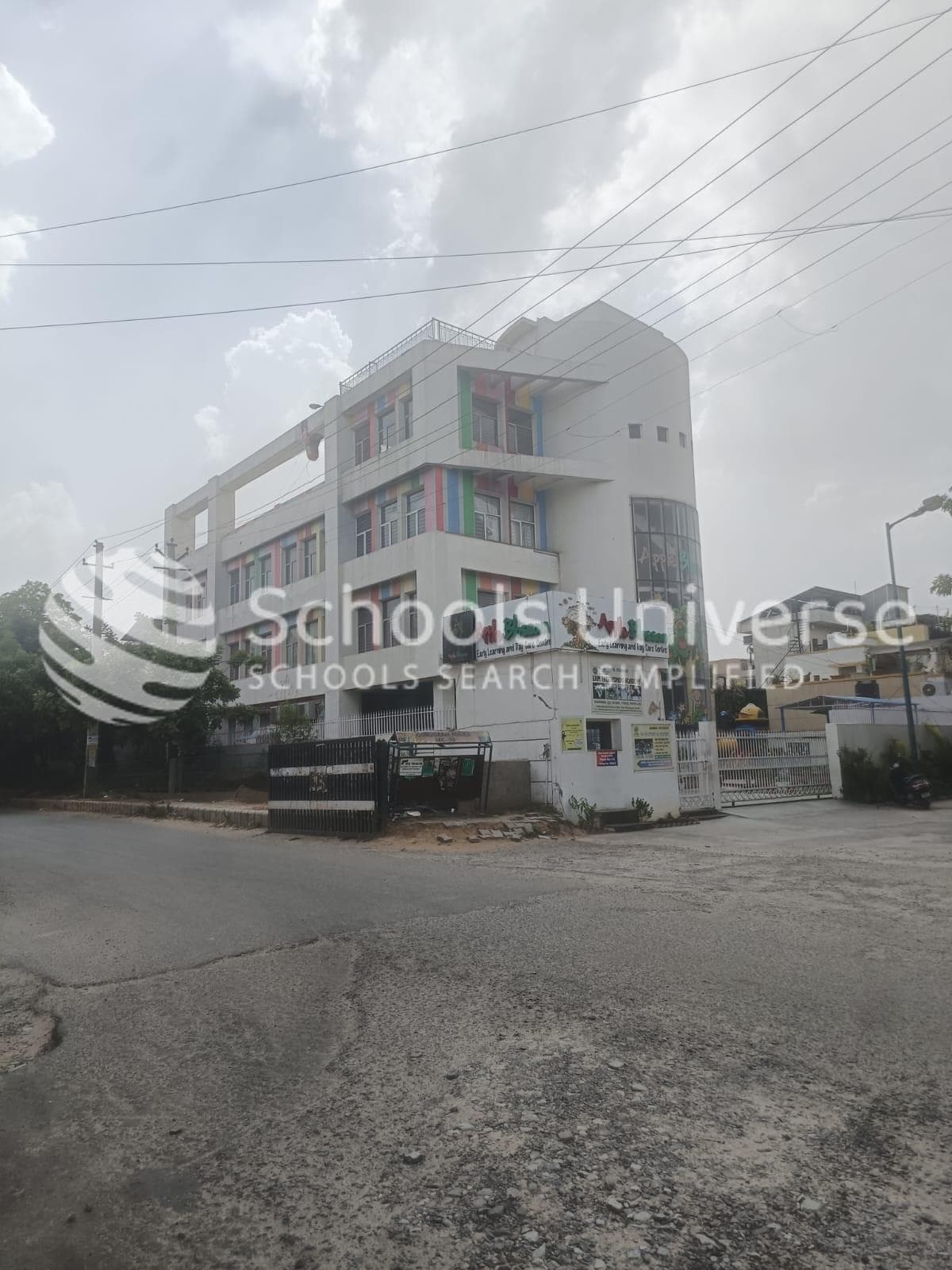 Apple Blossom School Sec 46 photo 2