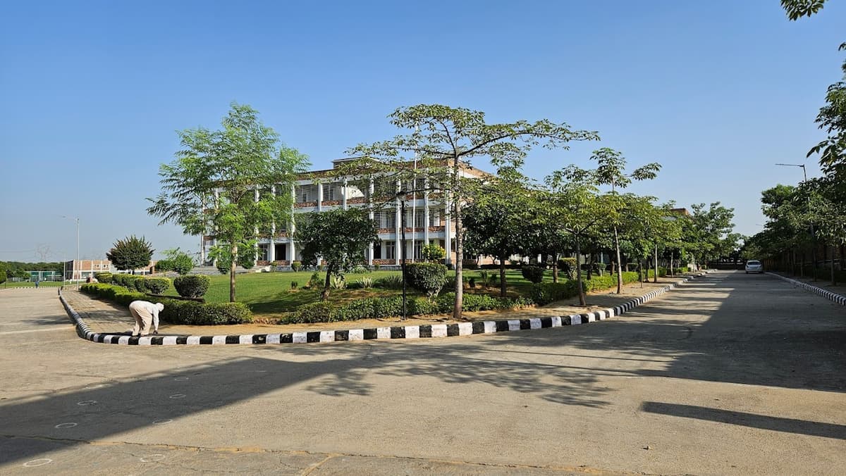 Sehwag International School photo 3