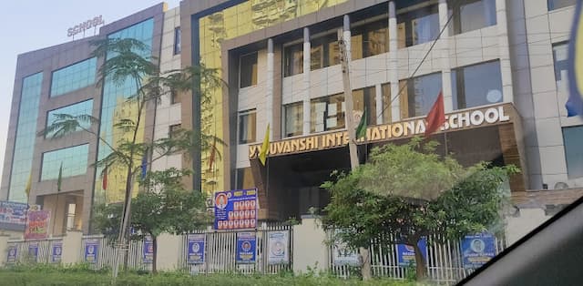 Yaduvanshi Shiksha Niketan gallery image 3