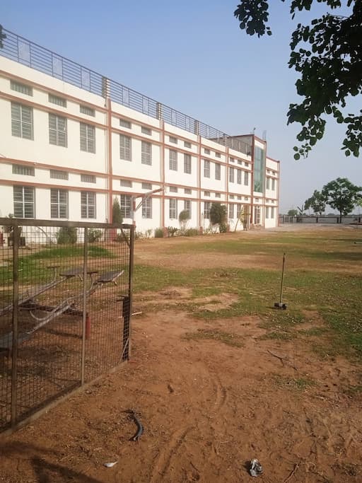Indian Senior Secondary School gallery image 1