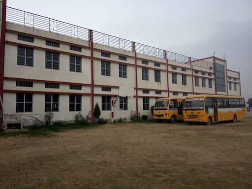 Indian Senior Secondary School gallery image 2