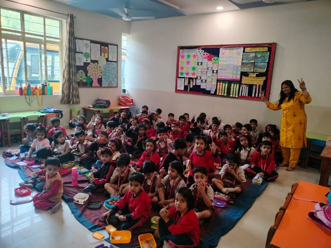 Sucheta Memorial School Sector 5 photo 1