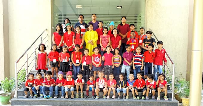 Meenakshi World School Sector 10a photo 3