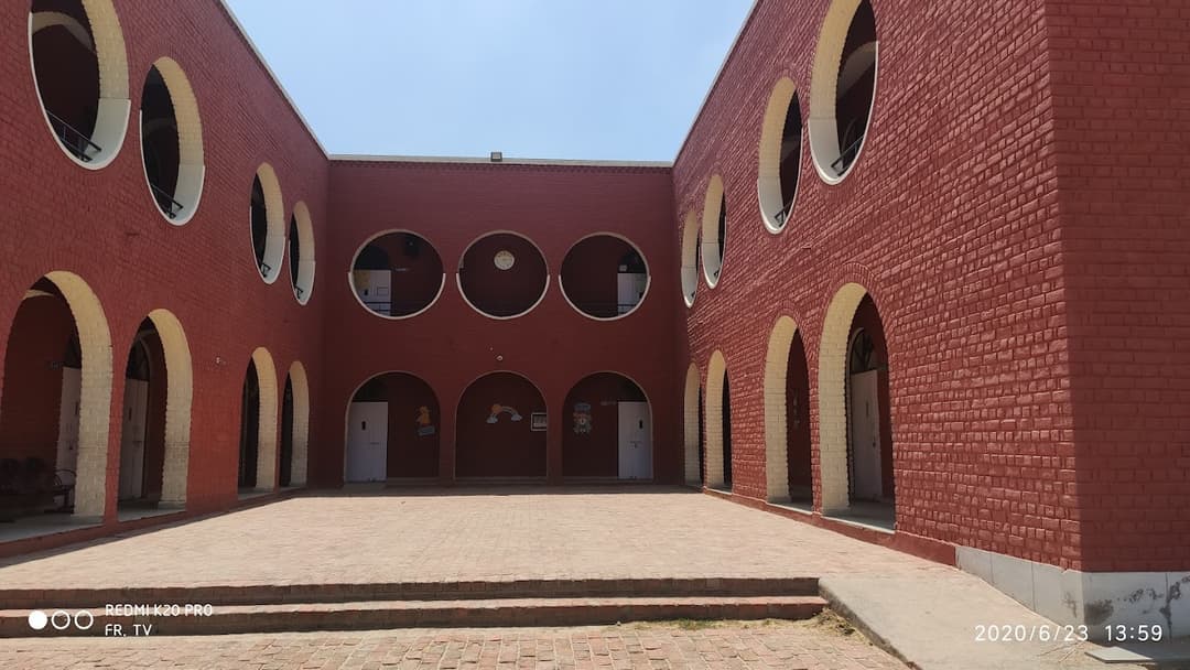 Shantigram Vidhya Niketan School photo 2