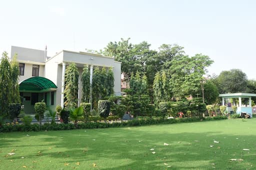 Asian Public School gallery image 2