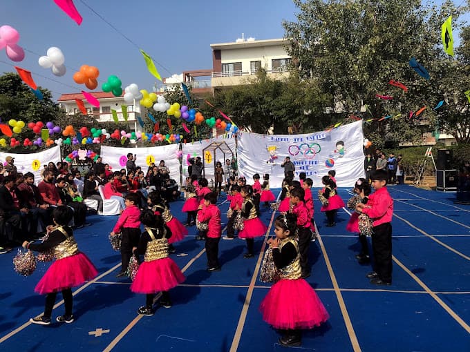 Kiit World School (Junior) photo 1