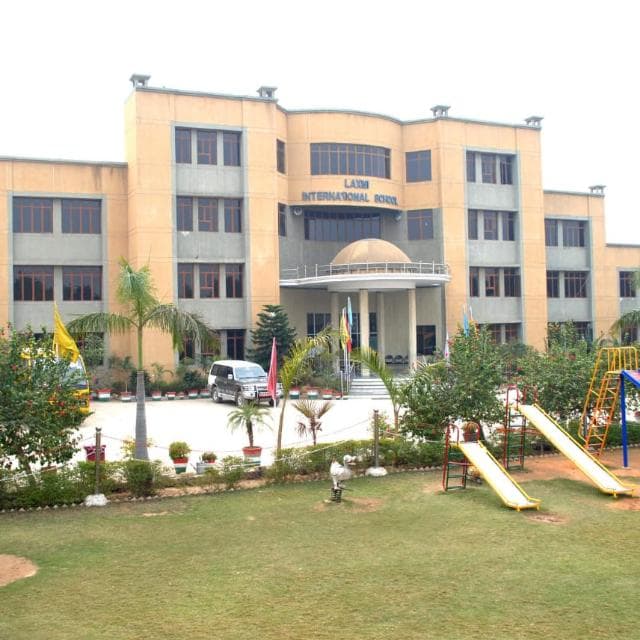 Laxmi International School Kasan photo 2