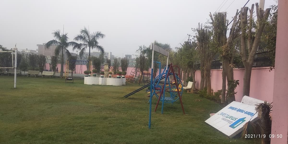 Laxmi International School Kasan photo 1
