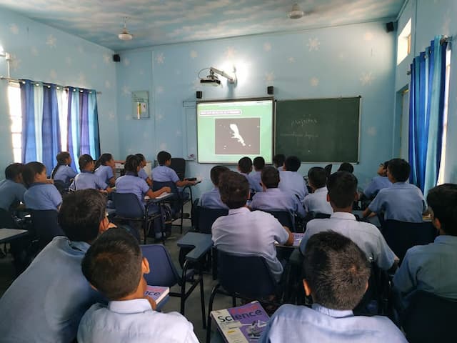M D S Public High School gallery image 4