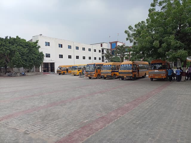Lady Florence Public School gallery image 1