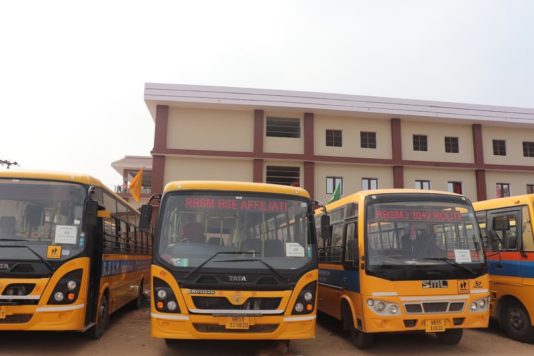 R B S M Public School Bhondsi photo 1