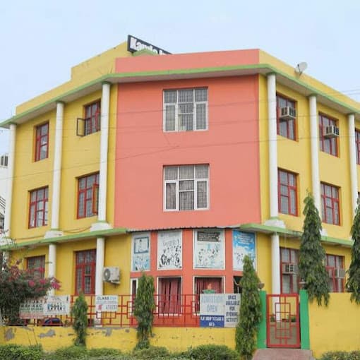 Kamla International Public School photo 3