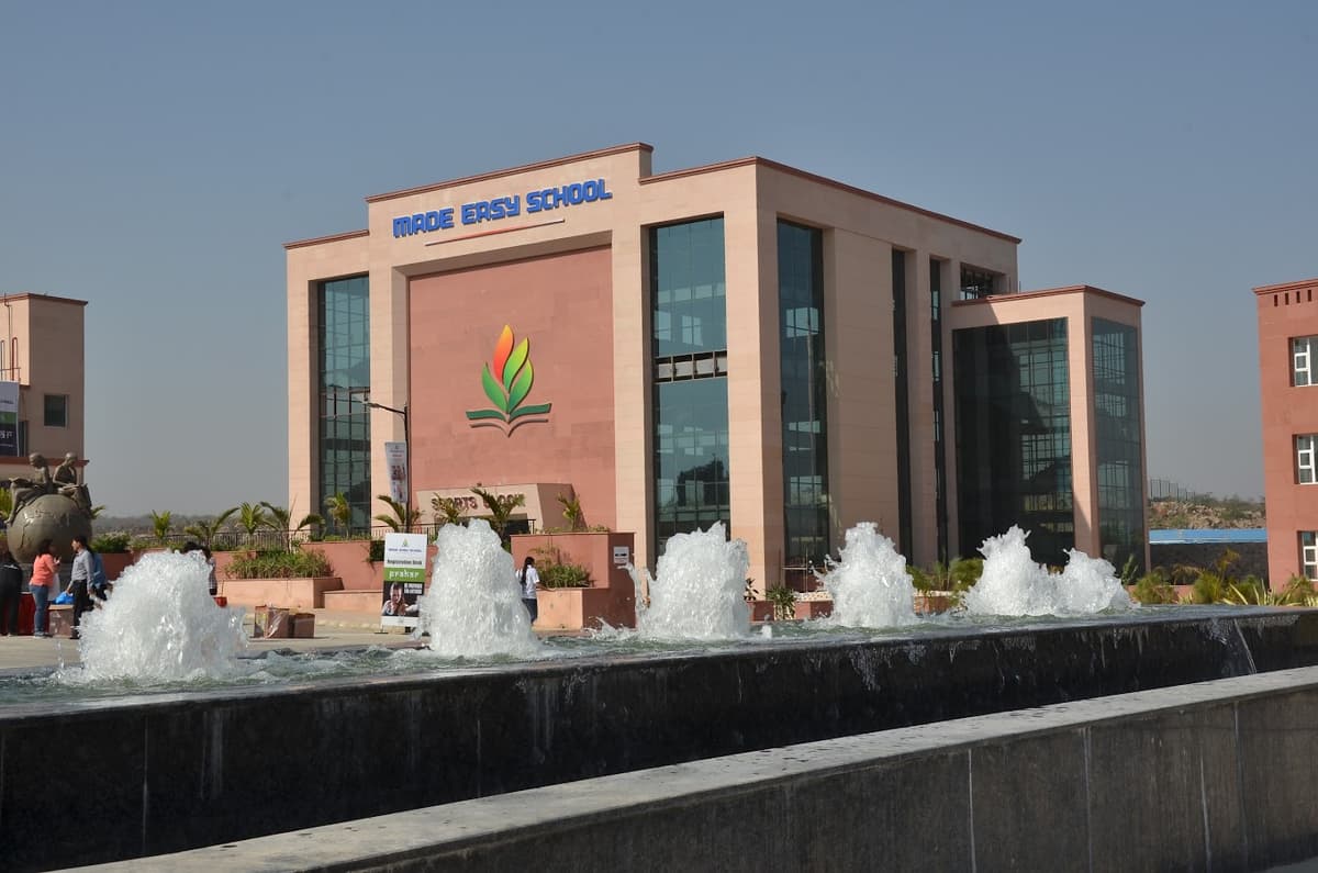 Made Easy School Sector 58 photo 2