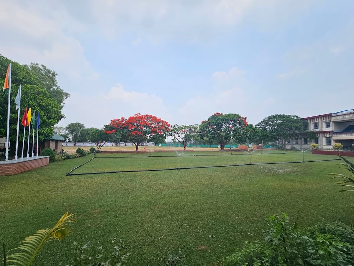 Udeya Bharati High School photo 1