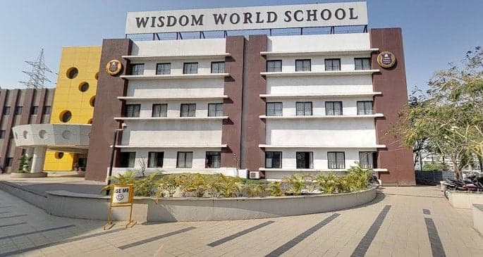 Dolphin International School photo 2