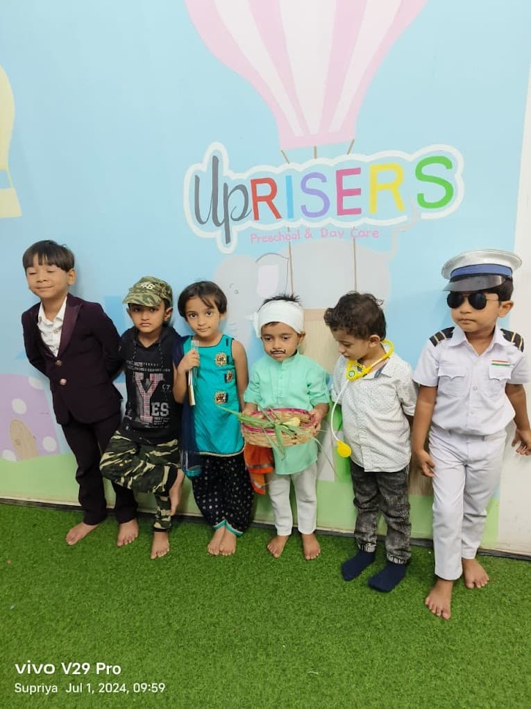 Uprisers Pre School Ravet photo 3