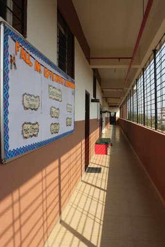 Pearl Drop School photo 2