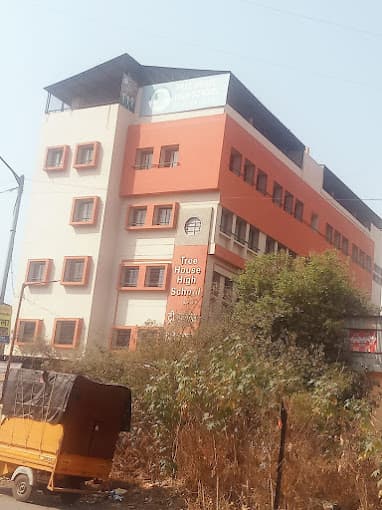 Tree House High School photo 2