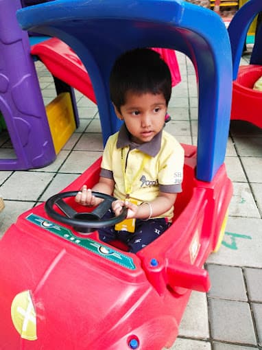 Shanti Juniors Pre School gallery image 4