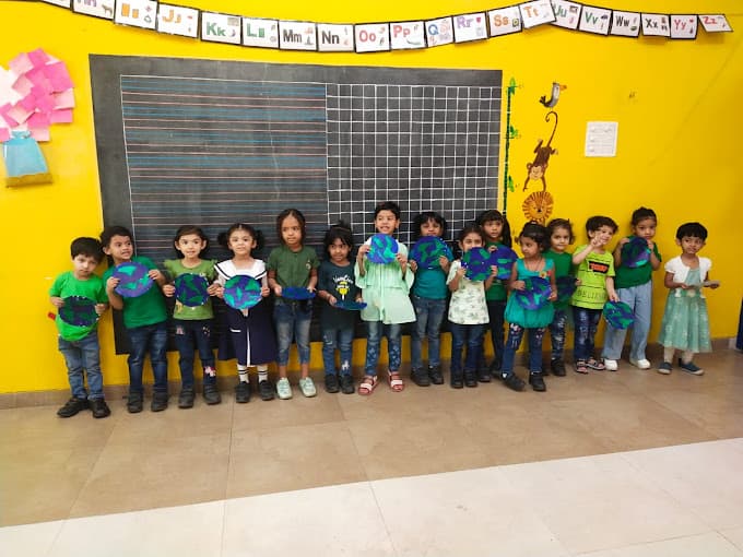 Kothari Starz photo 1