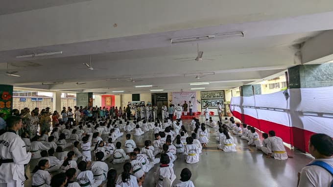 Lokseva E School photo 3