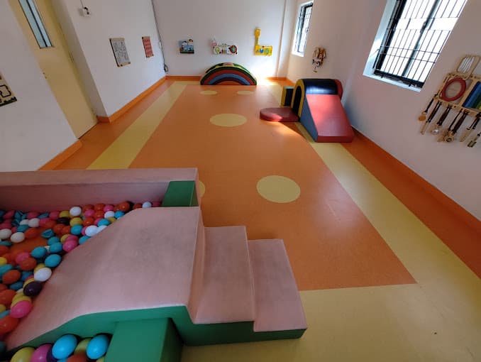 Ravindra Bharathi Global School Pallikaranai photo 1