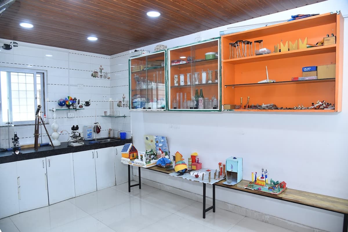 Aryan Public School photo 2