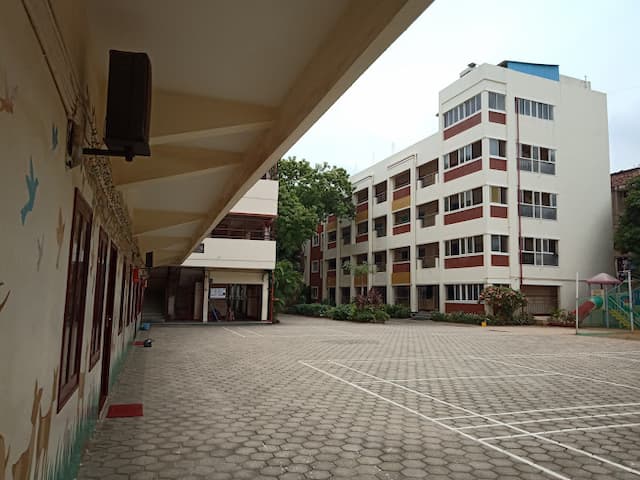 National Public School gallery image 1