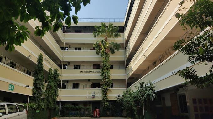 D A V Boys Senior Secondary School Gopalapuram photo 3