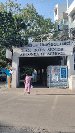 D A V Boys Senior Secondary School Gopalapuram photo 2