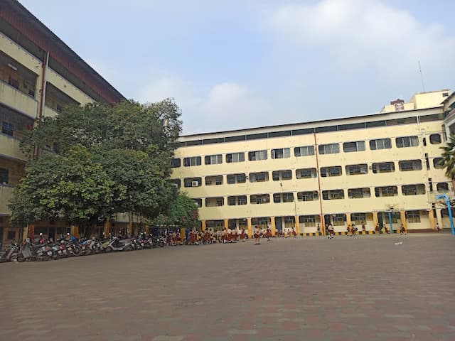 Maharishi Vidya Mandir gallery image 1