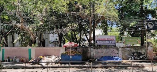 Alagappa Matriculation Higher Secondary School gallery image 3