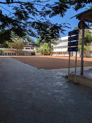 Alagappa Matriculation Higher Secondary School Purasawalkam photo 4