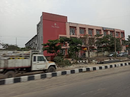 Narayana E- Techno School gallery image 4