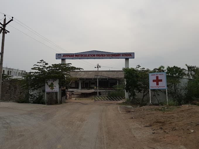 Jeppiaar School Semmancheri photo 2