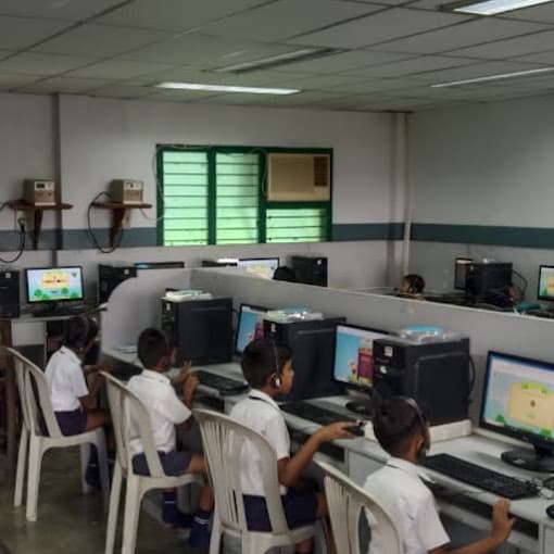 Mak Matriculation Higher Secondary School Ashok Nagar photo 3