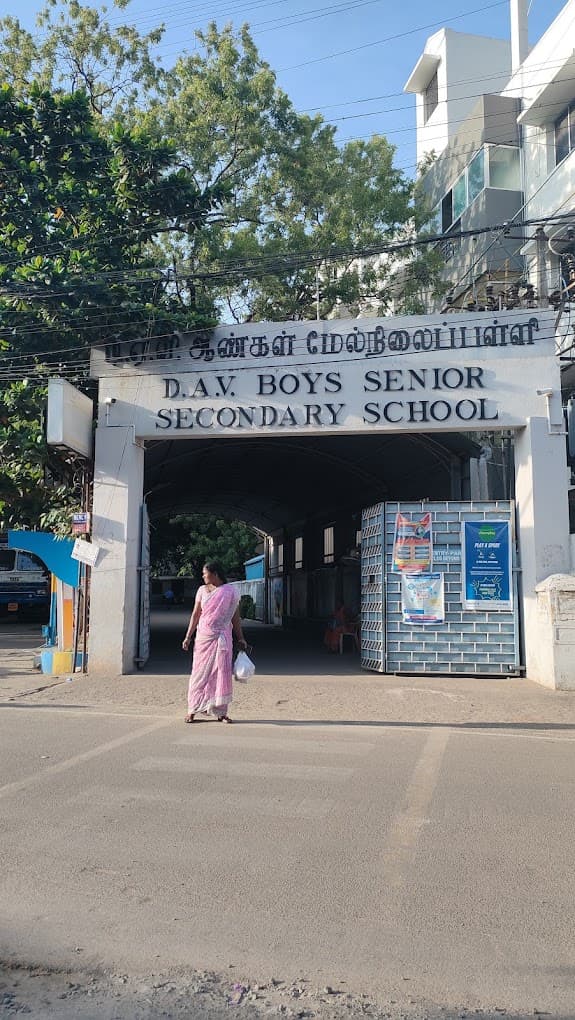 D A V Boys Senior Sec School Chromepet photo 3
