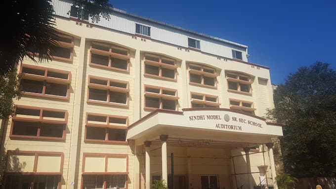 S P D H Sindhi Model Senior Secondary School Kellys photo 4