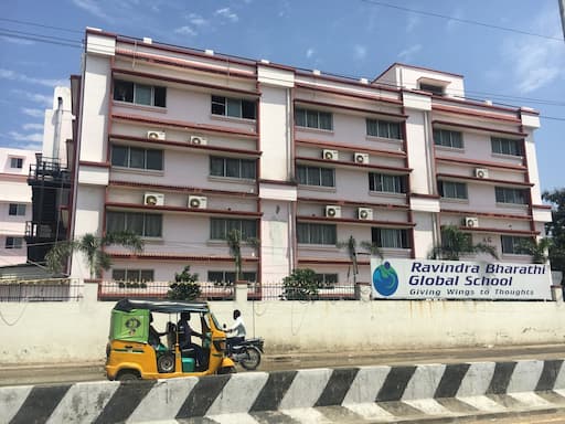 Ravindra Bharathi Global School gallery image 2