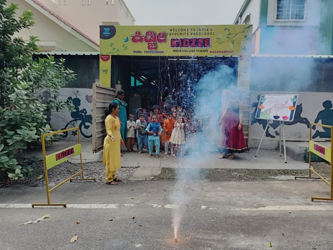 Kidzee Square Pre School Nagarbhaavi photo 10