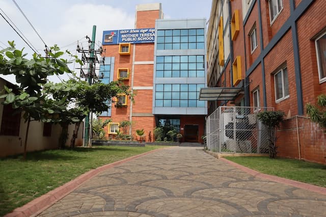 Mother Teresa Public School  gallery image 3