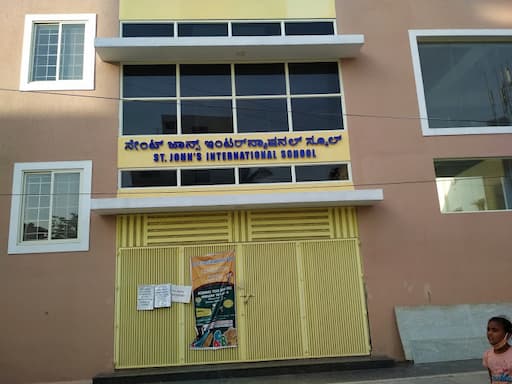 St. Johns International School gallery image 2